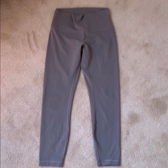 lululemon athletica Pants - Lululemon Wunder Under Luxtreme Crop
